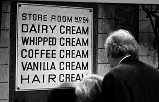 Sign from der inventing room